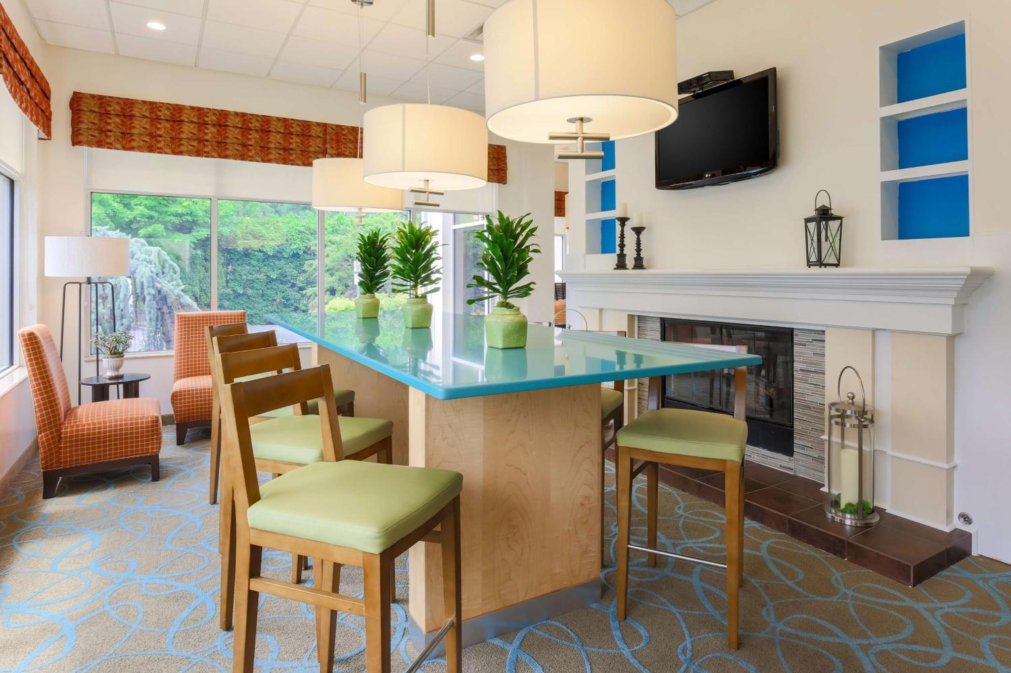 Hilton Garden Inn Nanuet Extérieur photo