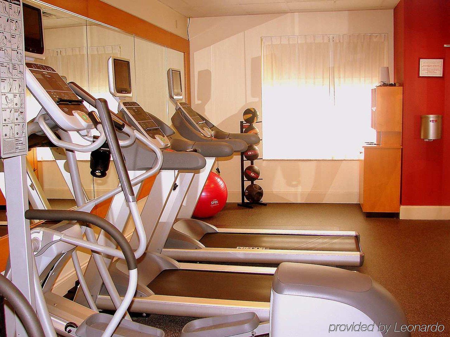 Hilton Garden Inn Nanuet Extérieur photo
